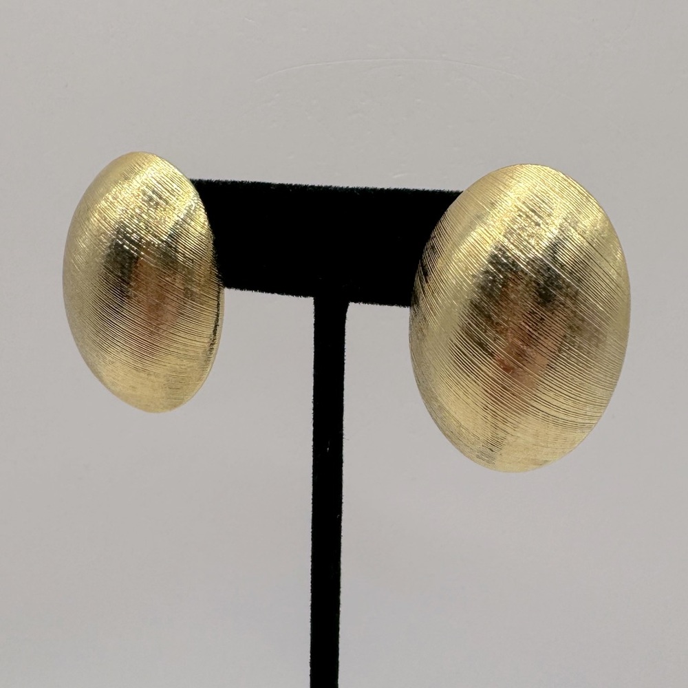 VINTAGE Textured Metal Domed Oval Earrings